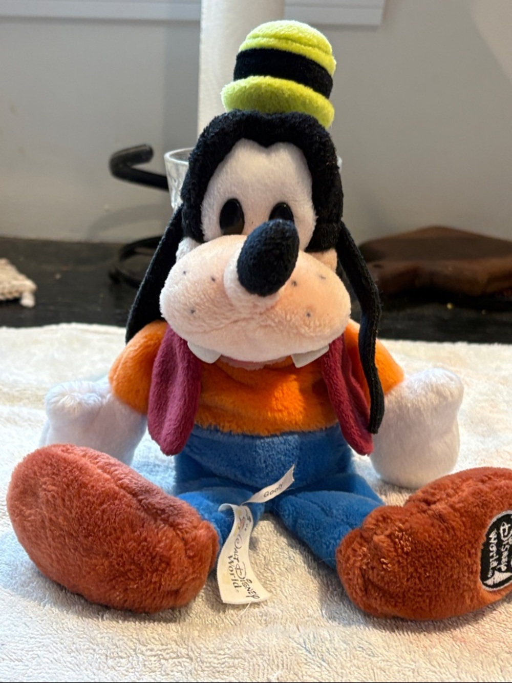 Vintage Disney Plush Goofy  Rare Yellow Hat 13 inches